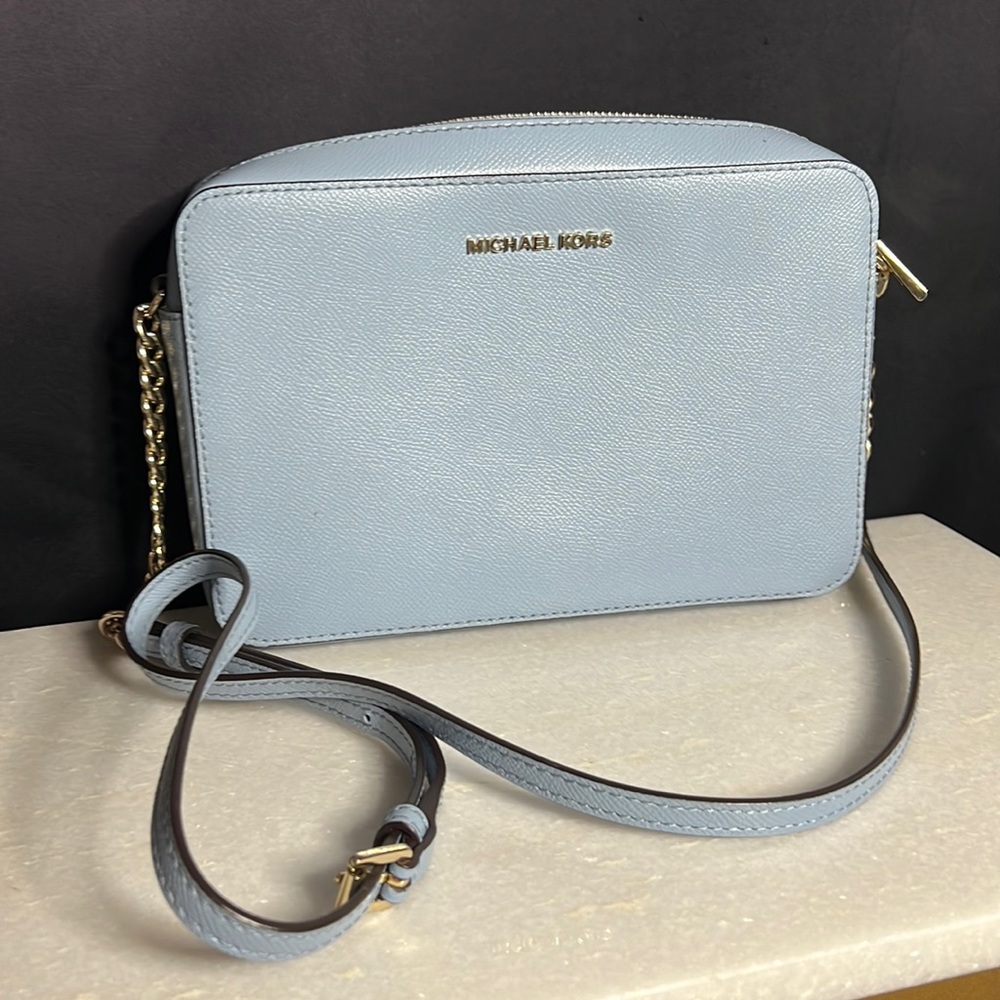 Michael Kors Crossbody purse/bag